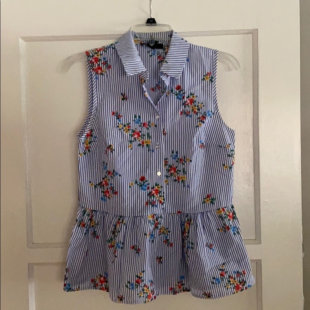 Atmosphere Blouse Size 4